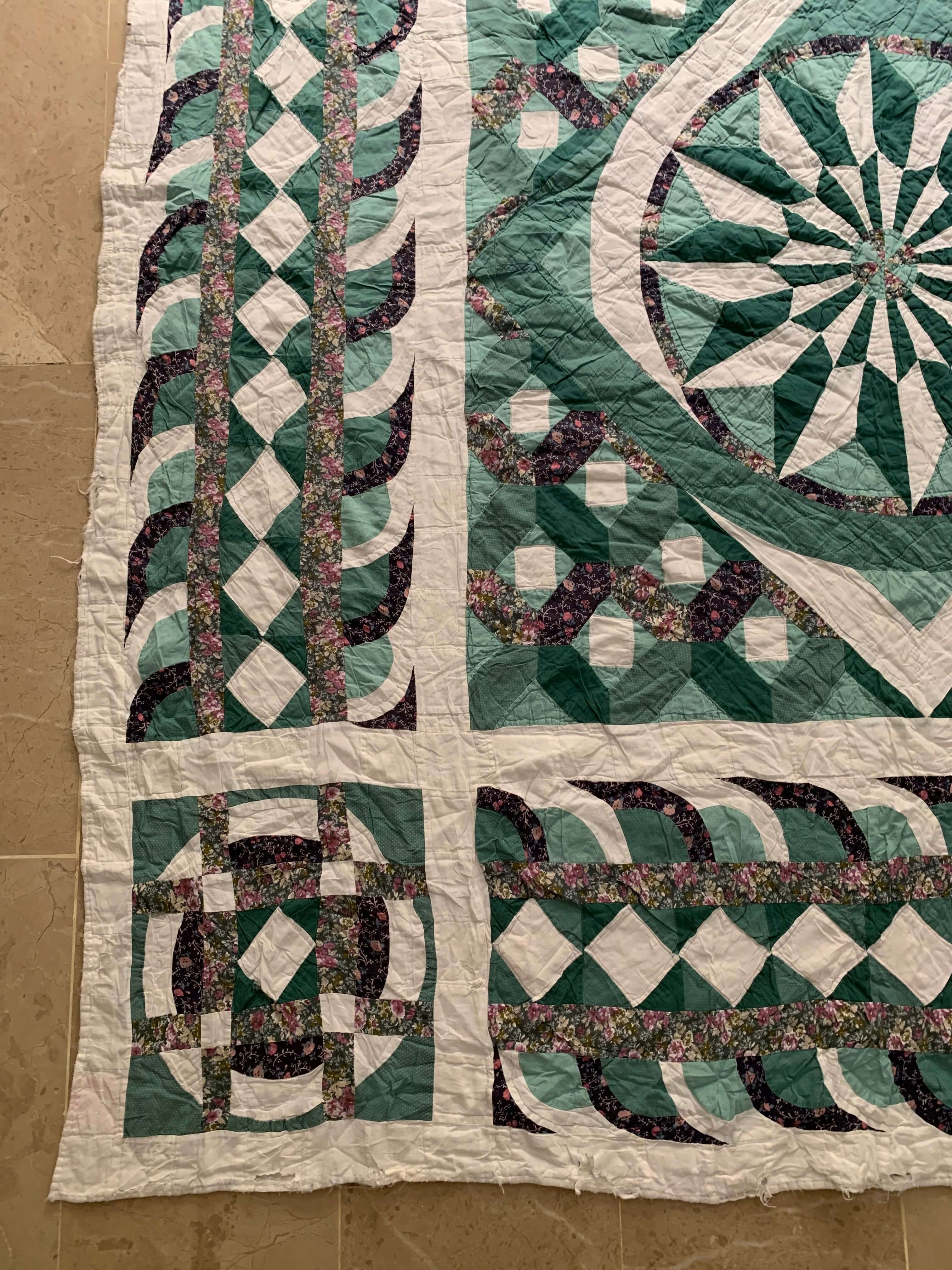 Vintage Appliqué Patchwork Medallion