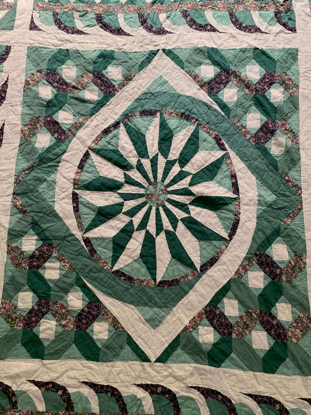 Vintage Appliqué Patchwork Medallion