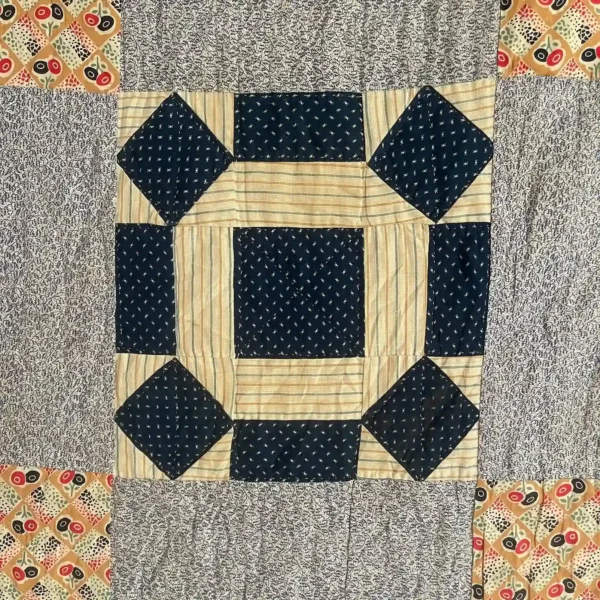 IMG_4751_19_11zon Crown of Throne Quilt - View 9