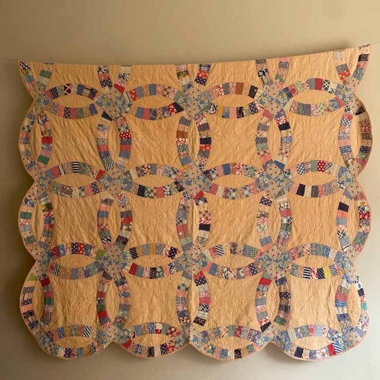 Vintage Quilts for Tresse